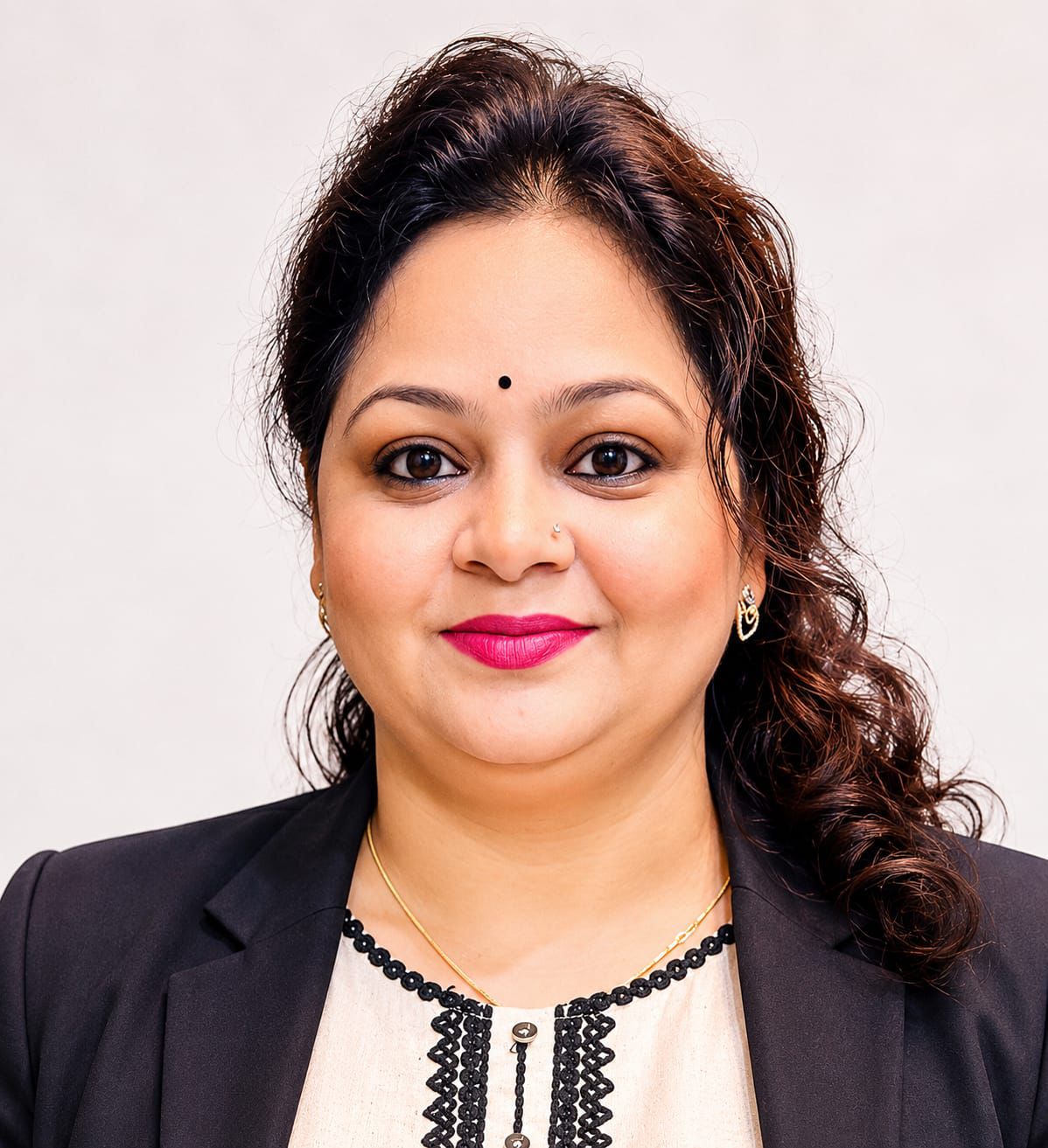 अधिवक्ता अनिशा द्विवेदी